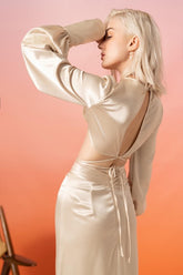 High-waisted silk skirt with front slit and ruched waistband detailing
